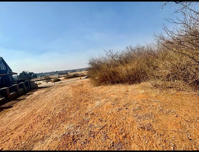 LAND FOR SALE IN HERON BANKS GOLF ESTATE